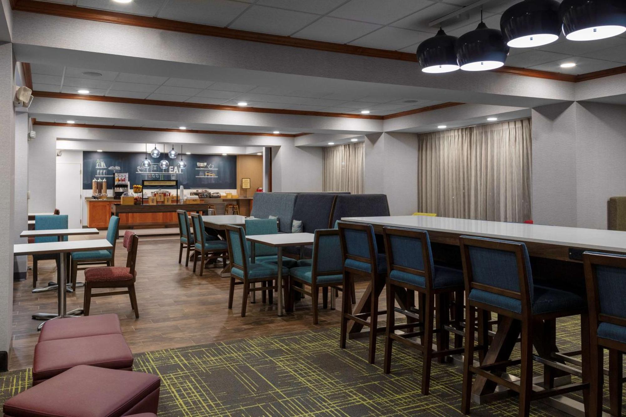 Hampton Inn Gretna - Smith Mountain Lake Екстер'єр фото