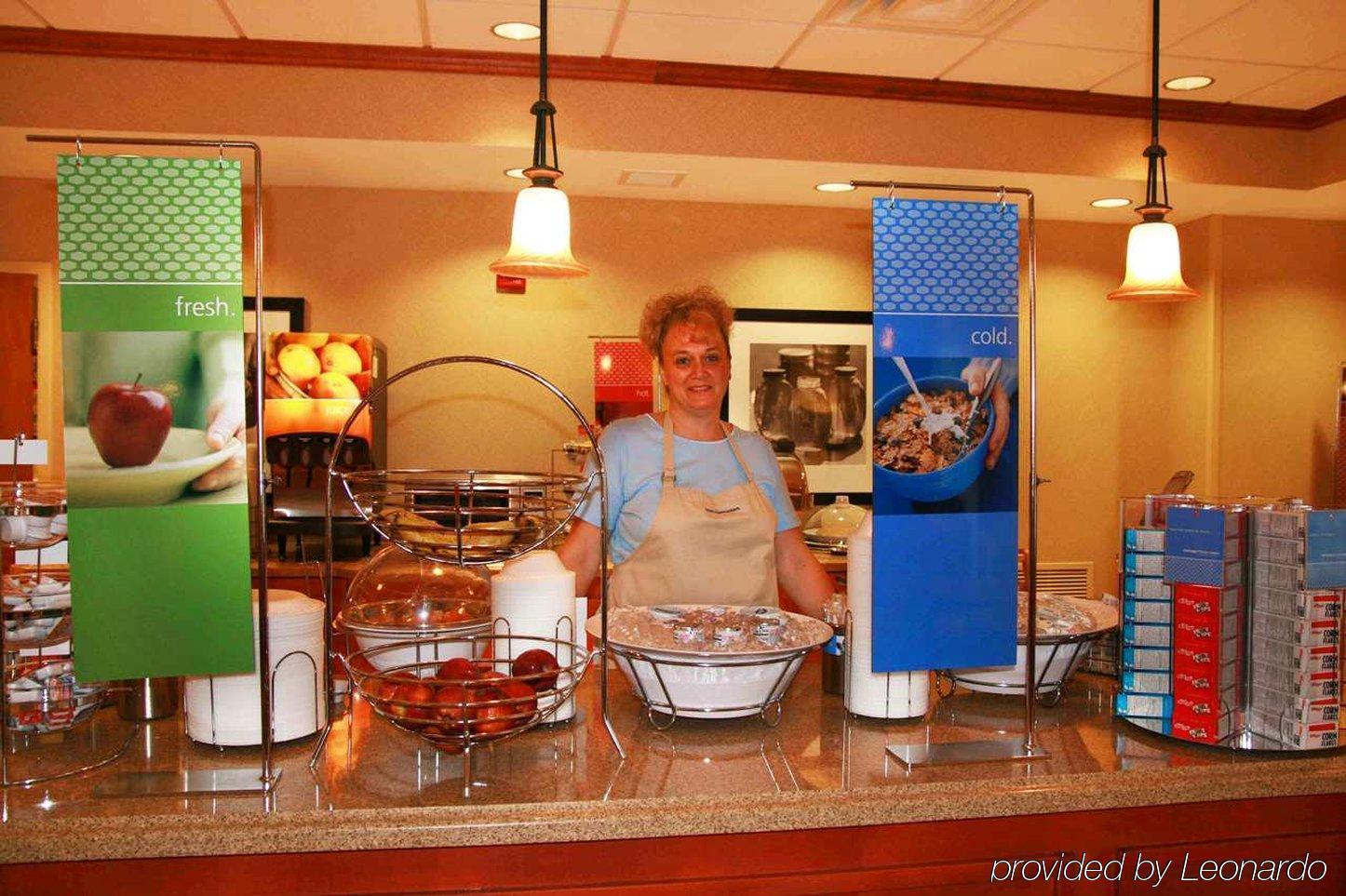 Hampton Inn Gretna - Smith Mountain Lake Ресторан фото