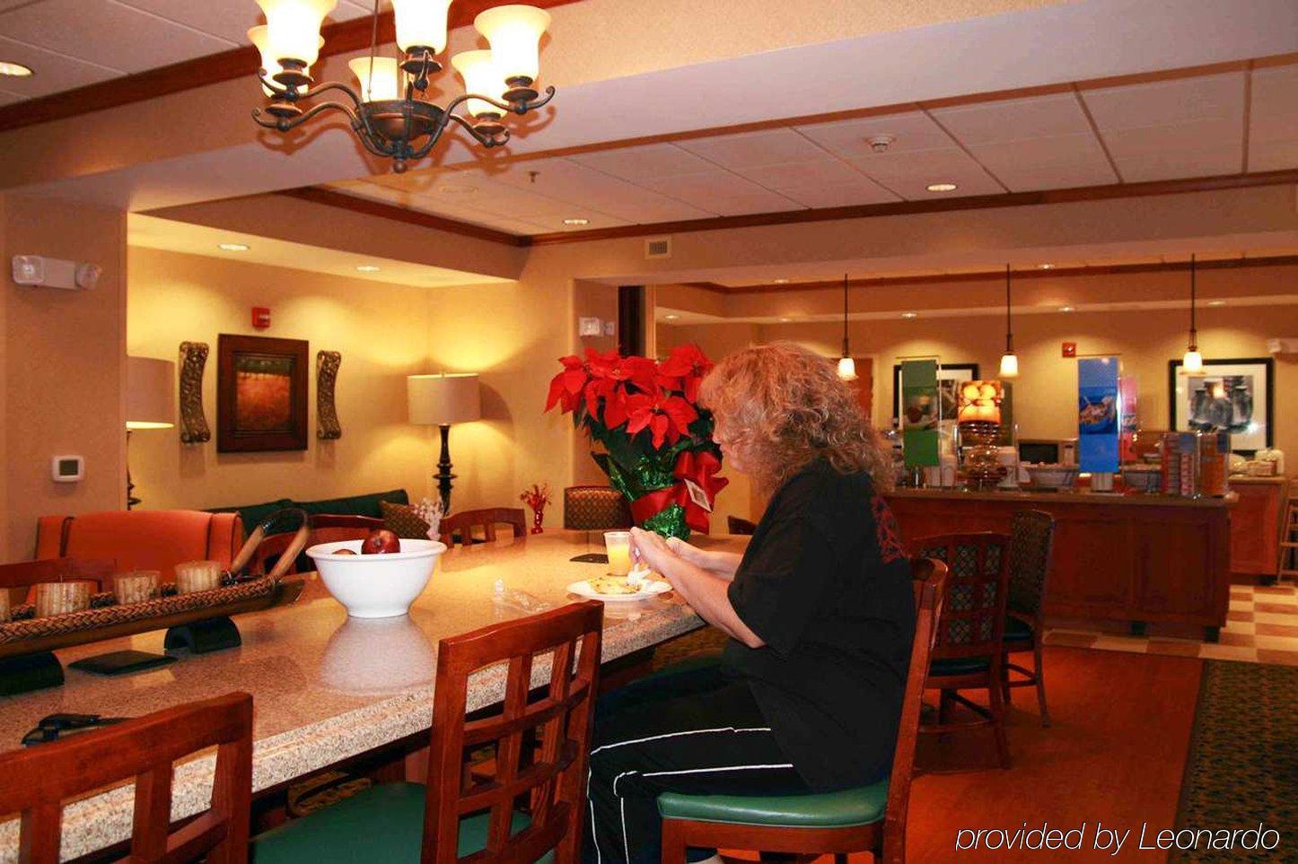 Hampton Inn Gretna - Smith Mountain Lake Ресторан фото